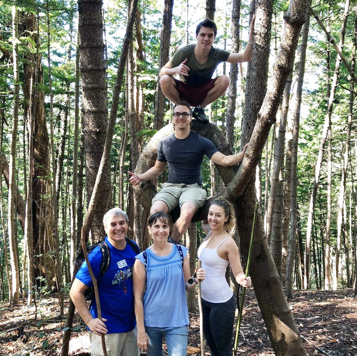 Hiking ‘Aiea Loop Trail in Hawai‘i with his brother, his brother’s wife, and his parents.