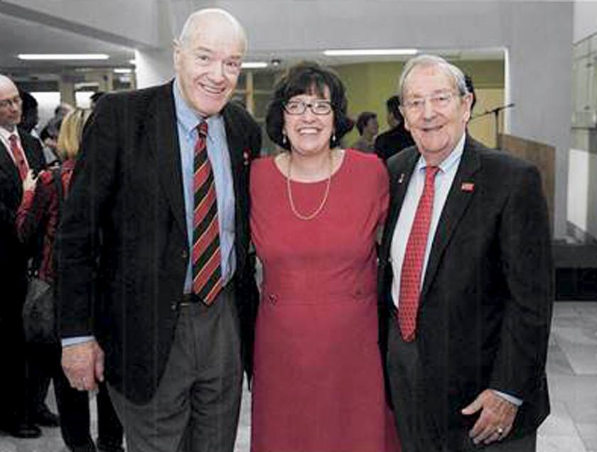 (from L to R) Fred Antil ’55, President Martha Pollack, and Mike Avery ’55 at the dedication of the Class of 1955 room at Cornell Health.