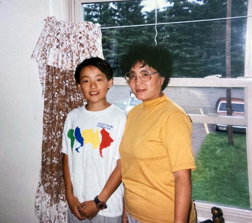 Alan and Helen in their apartment in Presque Isle, Maine, in 1992