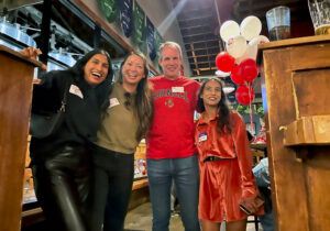 Oregon alumni gathered at a brewery in Portland on October 19, 2023, to celebrate the International Spirit of Zinck's Night.