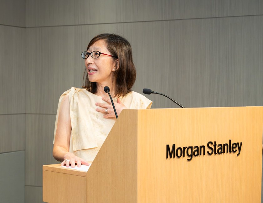 Yahlin Chang ’89 speaks at the Morgan Stanley Asia Technology’s Code to Give Hackathon Charity event in summer 2024. Yahlin and a team of Morgan Stanley mentors worked with university students over four days to design proof-of-concept websites to address business problems submitted by the bank’s charity partners in Asia.