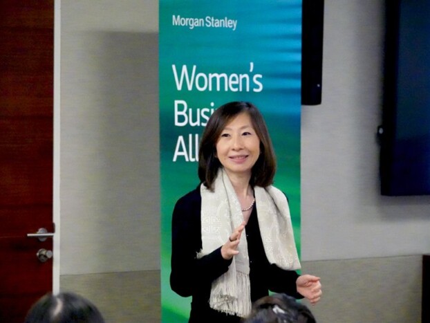 Yahlin Chang ’89 speaks at Morgan Stanley Asia Women’s Business Alliance fireside chat event in Shanghai.